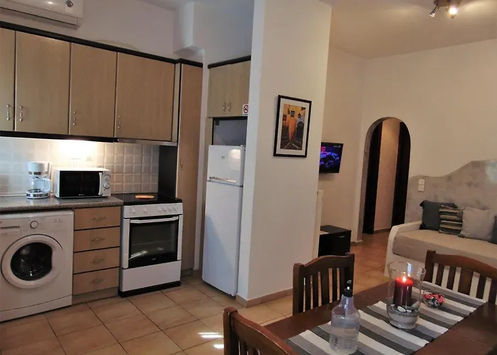 Lefteris Apartment Karterados (Santorini)