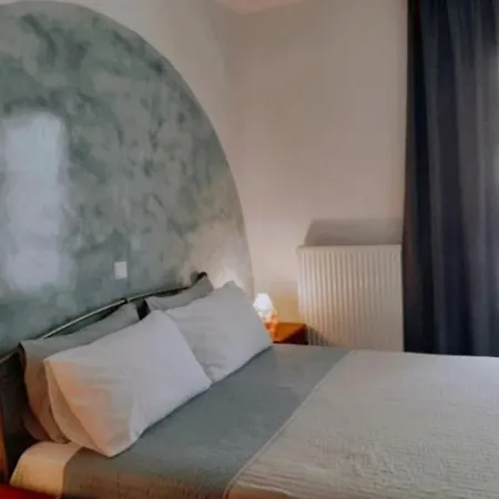 Lefteris Apartman Karterádosz
